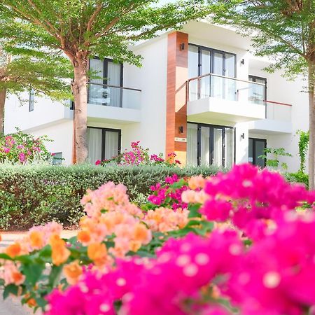 Biet Thu Mat Tien Bien Saint Simeon Resort Вунг Тау Екстериор снимка
