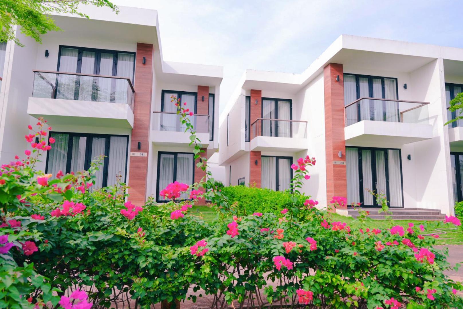 Biet Thu Mat Tien Bien Saint Simeon Resort Вунг Тау Екстериор снимка